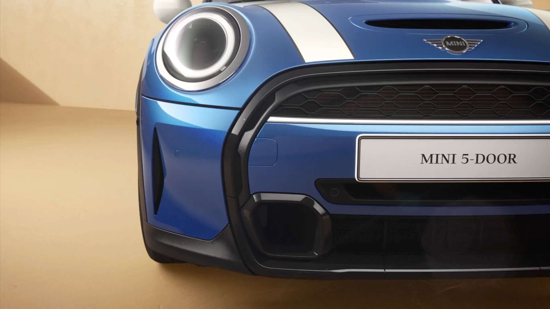 MINI‏ 5 דלתות Hatch – מבט קדמי צדדי - כחול ולבן