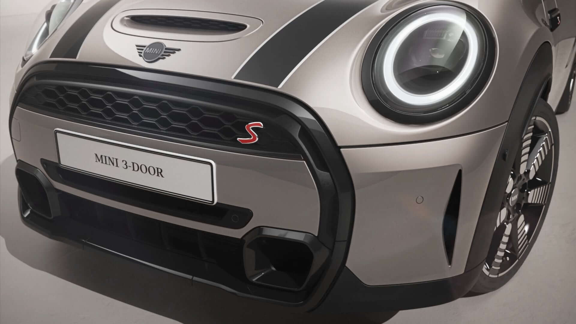 MINI 3 דלתות Hatch – מבט קדמי - אפור ושחור