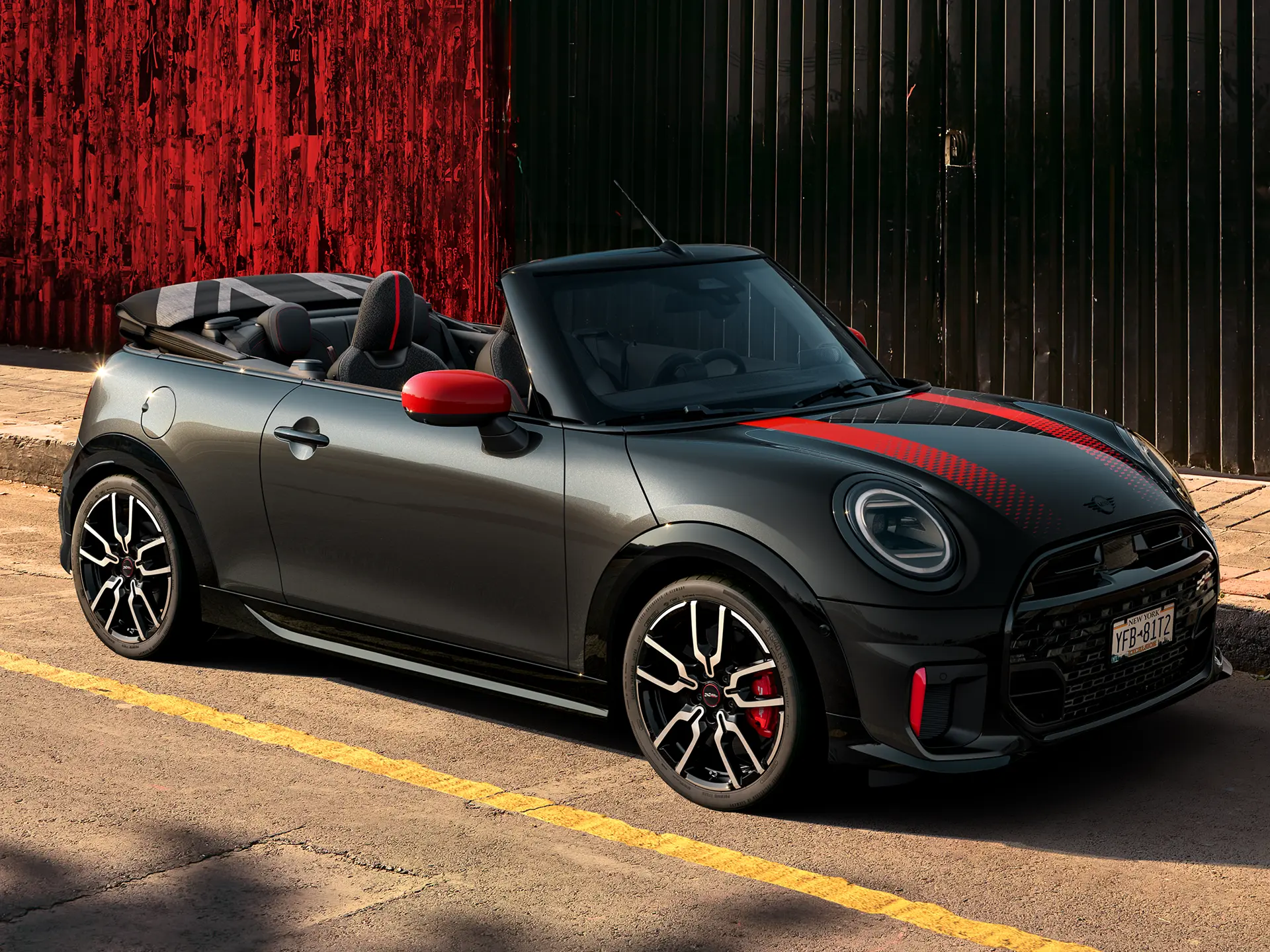 MINI JCW‏ - Cooper קבריולה - טיזר