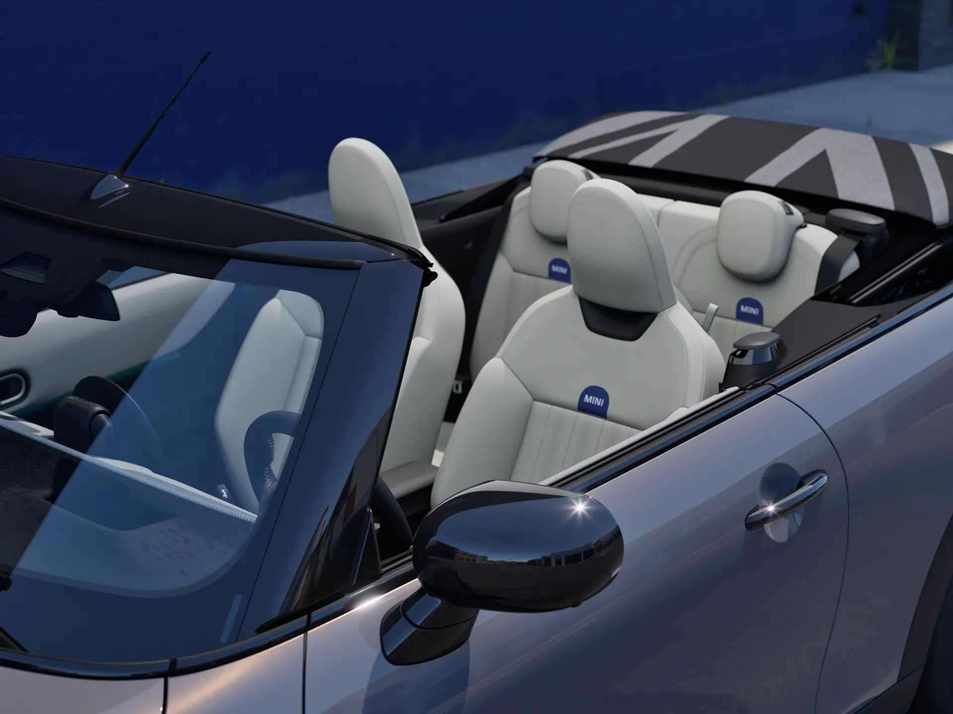 MINI Cooper‏ קבריולה - חוויית נהיגה - הגנה מפני התהפכות