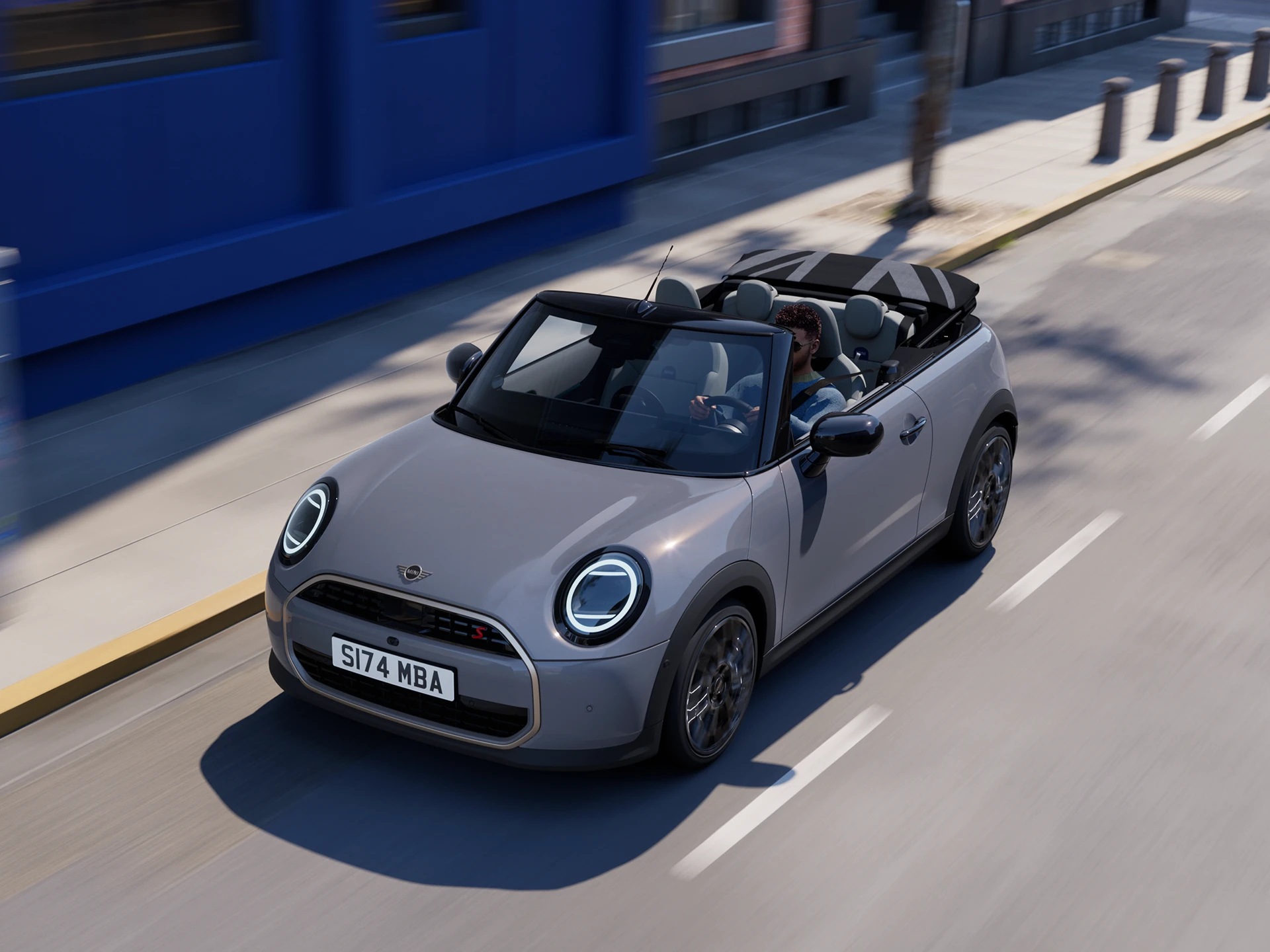 MINI Cooper‏ קבריולה - חוויית נהיגה - תחושה של מכונית קארטינג במקסימום