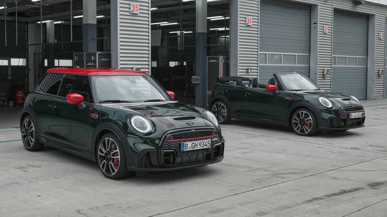 MINI John Cooper Works – Front, blau und weiß – Modellvergleich