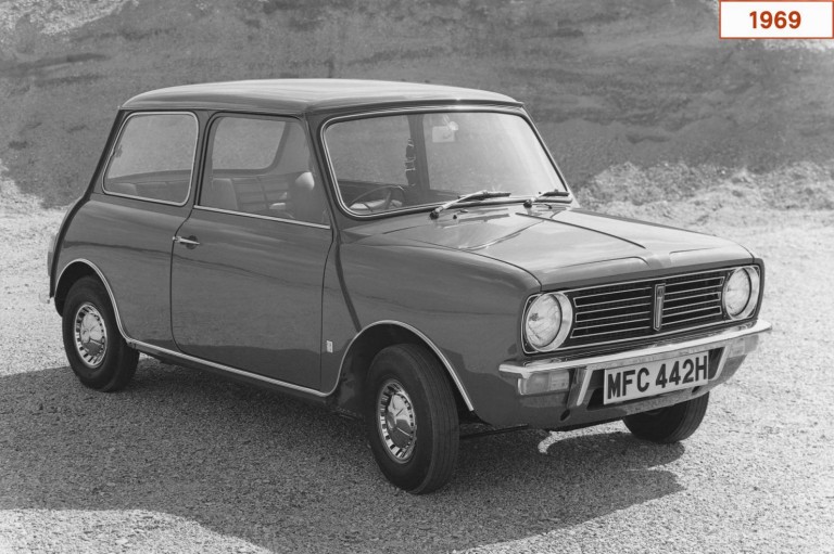 1969 – הופעת הבכורה של ה-Mini Clubman.