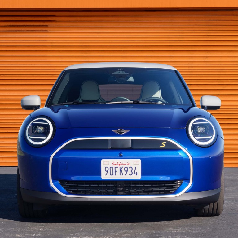 ה-MINI החשמלית - פסיפס - עיצוב חיצוני