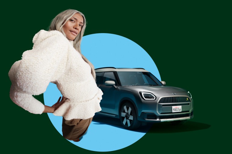 ה-MINI Countryman החשמלית - טיזר - עדכנו אותי