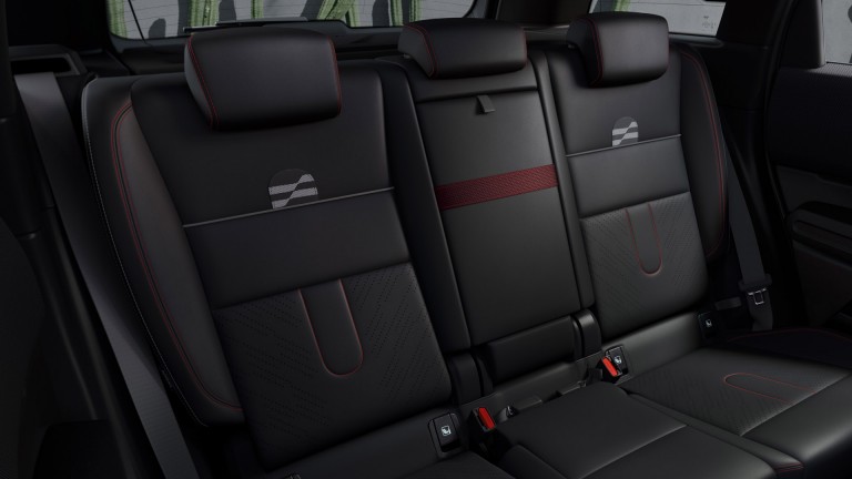 ה-MINI Countryman החשמלית - חלק פנימי - 02
