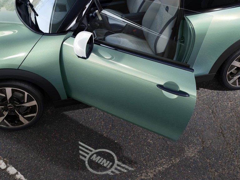 MINI Cooper‏ 3 דלתות - חלק חיצוני - תאורת כניסה
