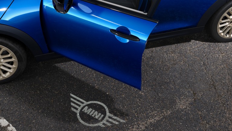 MINI Cooper‏ 5 דלתות - חוויה דיגיטלית - מפתח דיגיטלי