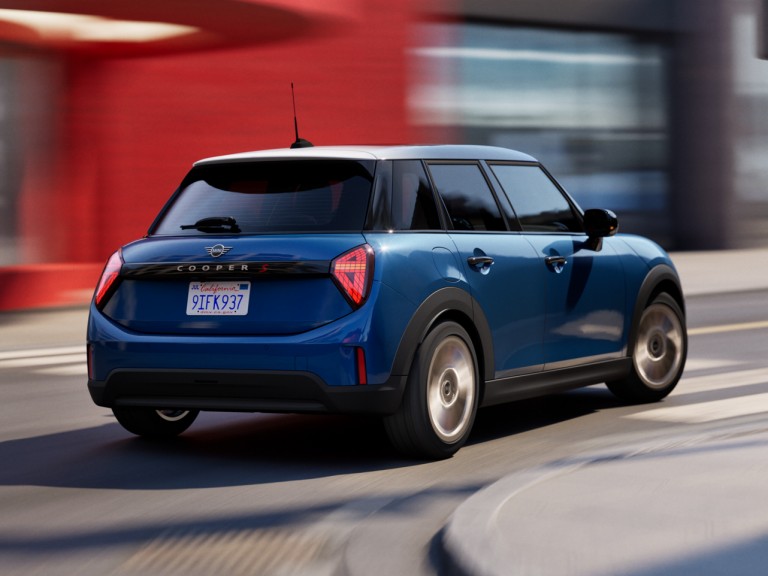 MINI Cooper‏ 5 דלתות - חוויית נהיגה - יעילות אווירודינמית